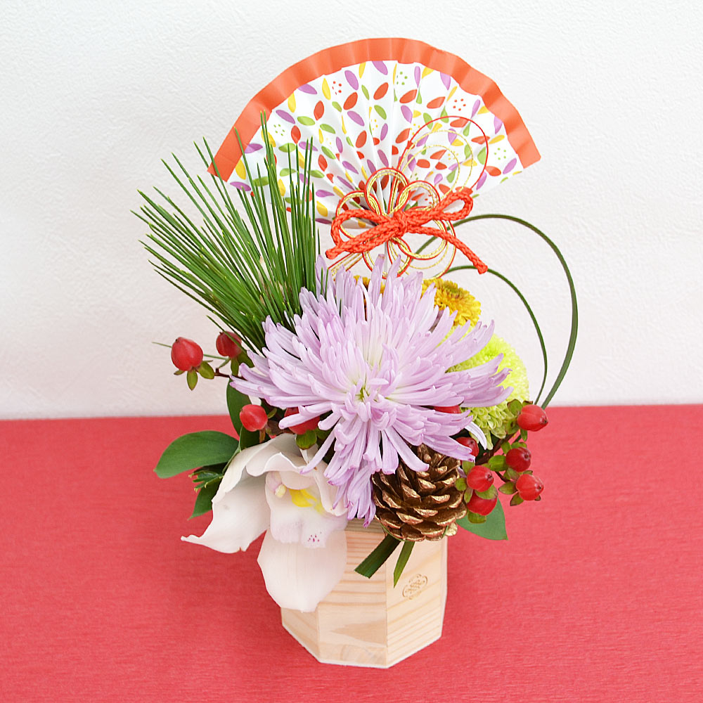 お正月アレンジ 初春 (はつはる) 正月飾り 生花 迎春アレンジメント